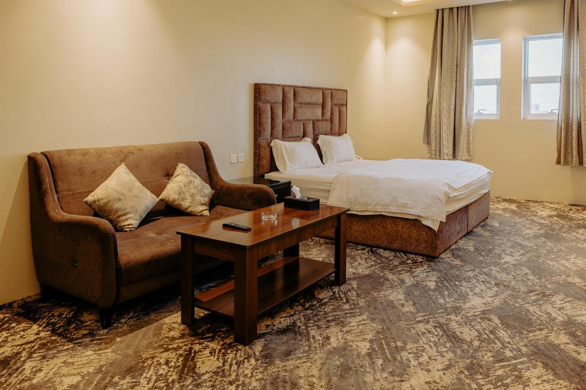Radiha Hotel Suites Al Hawiyah Exterior foto