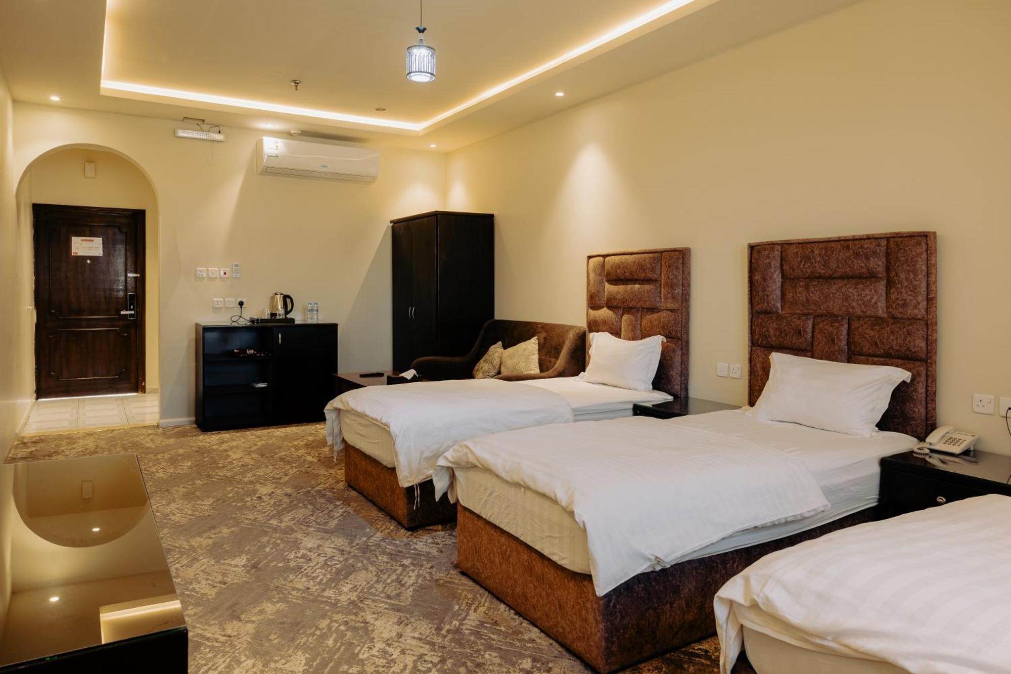Radiha Hotel Suites Al Hawiyah Exterior foto